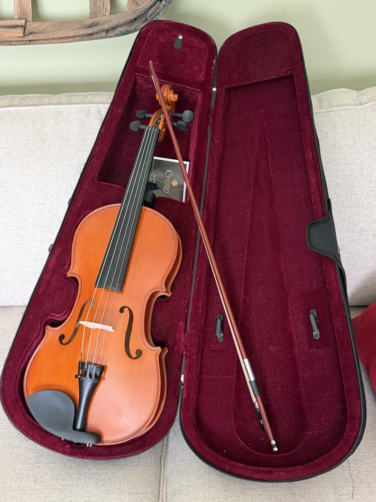 Mendini by Cecilio 16 Inch Solid Wood Acoustic Viola Set, Natural Varnish | Hand Carved Viola Kit for Beginners, with Hard Case, Bow, Rosin, Viola Bridge, Extra Viola Strings customer photo 1