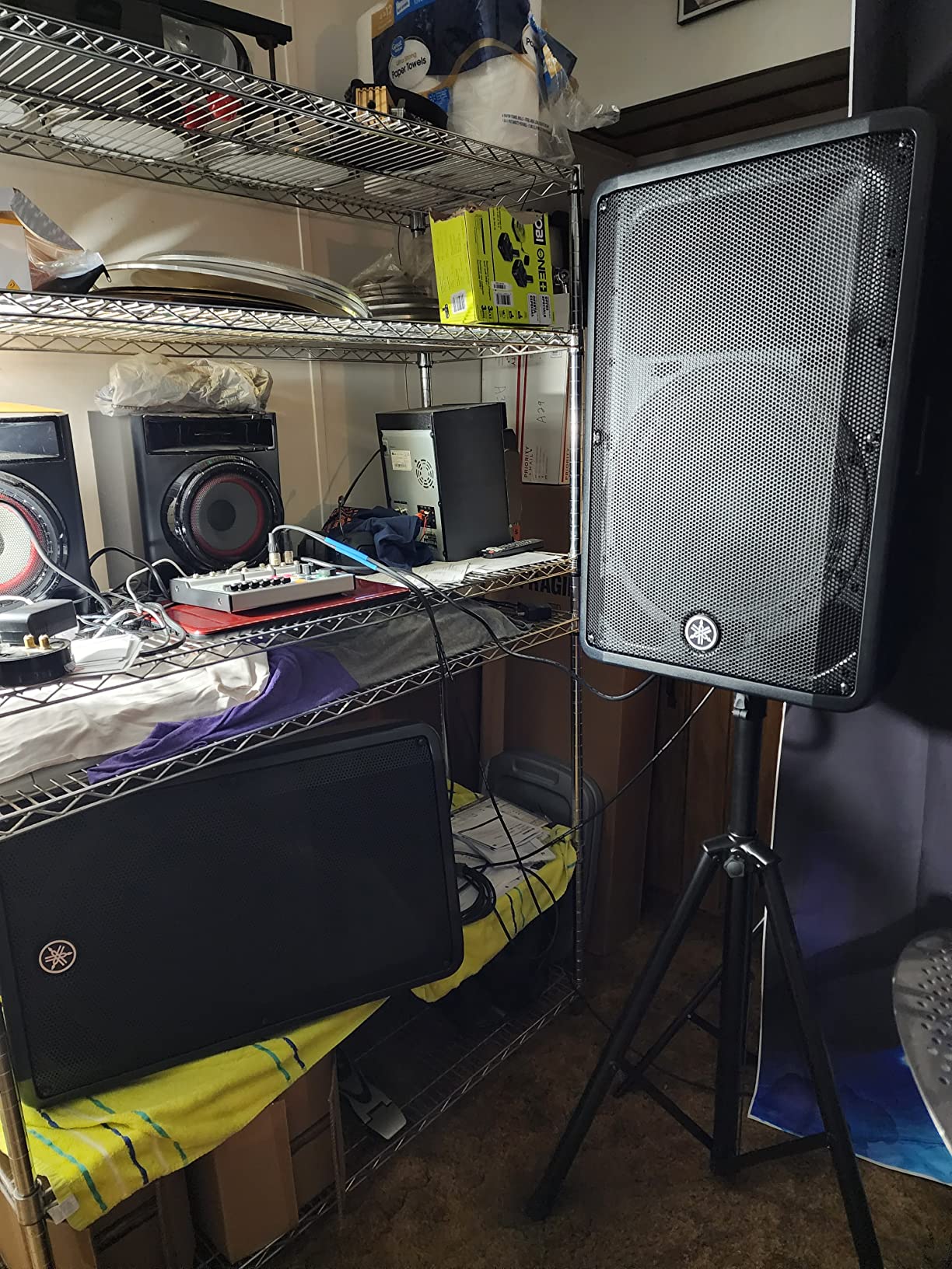 Rockville RVSS3 Pair Tripod Push Button DJ PA Speaker Stands+Air Lowering System customer photo 2
