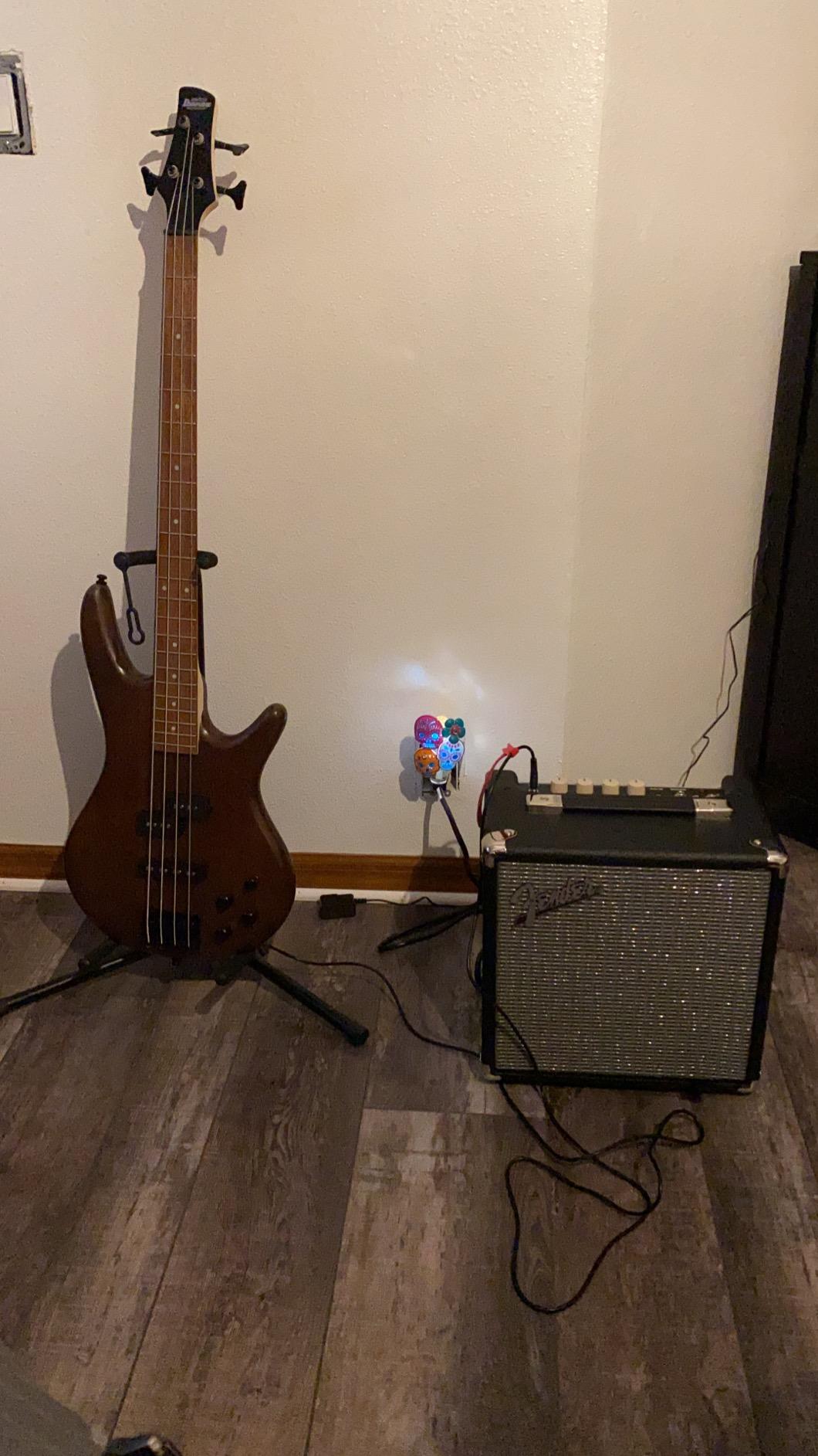 Fender Rumble 15 V3 Bass Guitar Amplifier, 15W Amp, Combo Amp, 2Yr Warranty customer photo 2