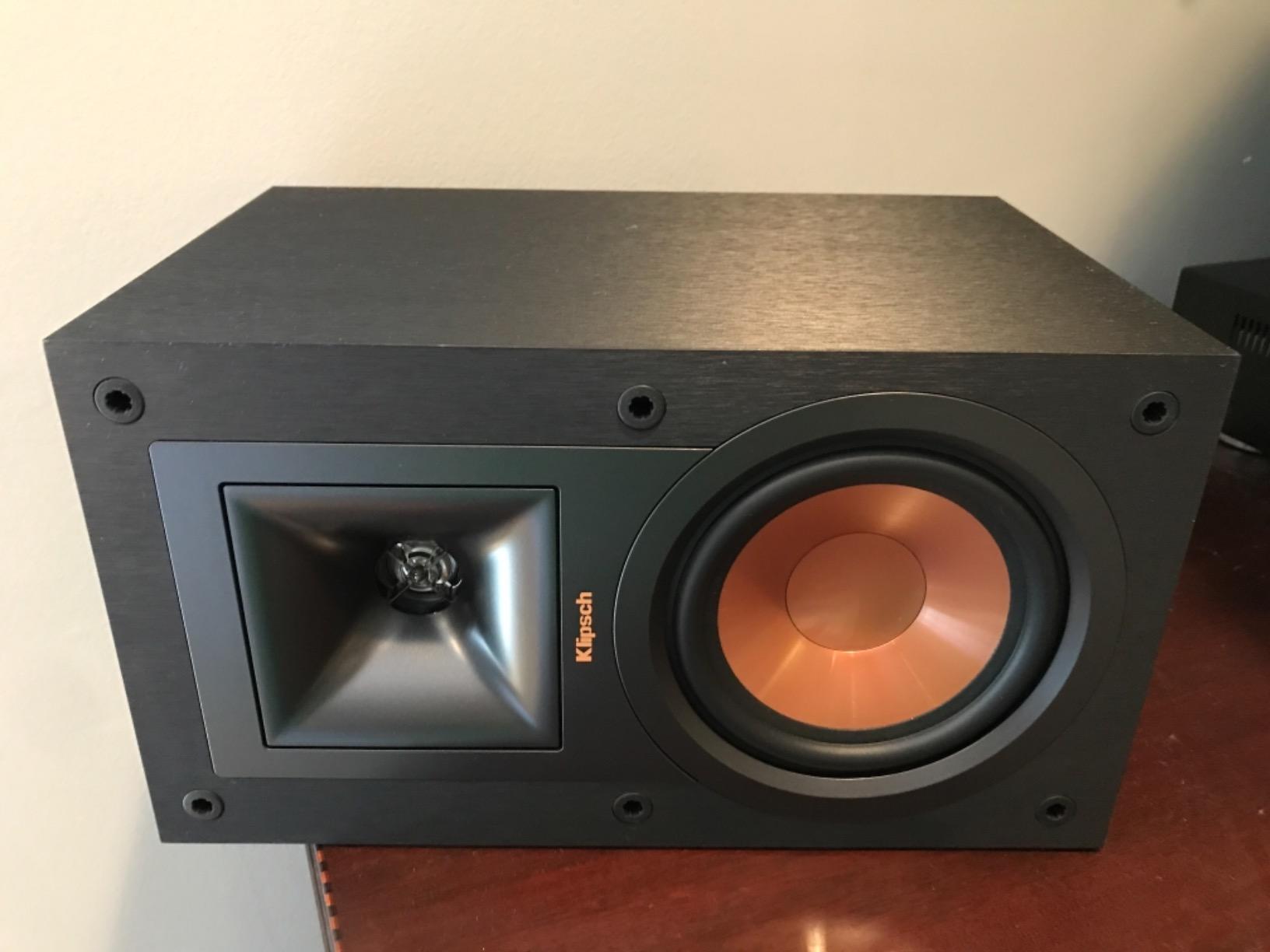 Klipsch R-15M Bookshelf Speaker (Pair) customer photo 1