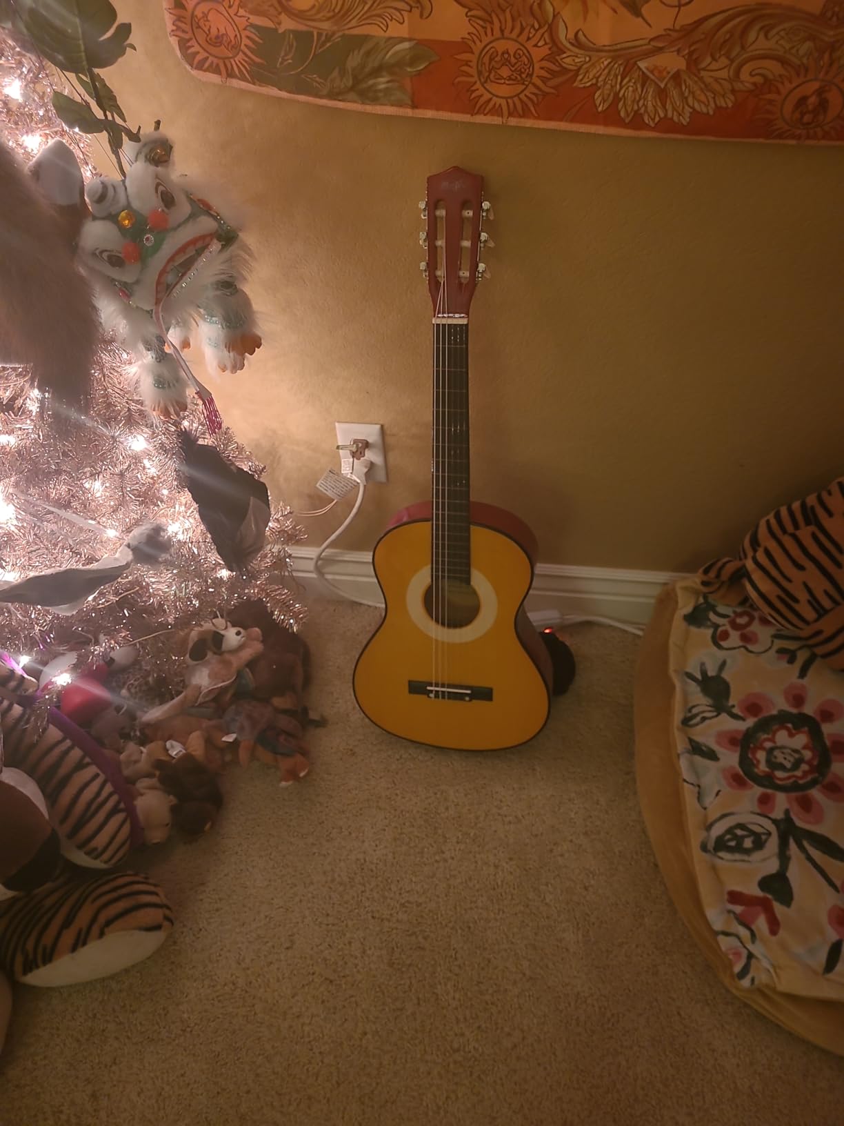 Music Alley 34 Inch Junior Classical Guitar for Kids, Natural | Nylon string classical beginner guitar for children with online lessons for school and home practice customer photo 2