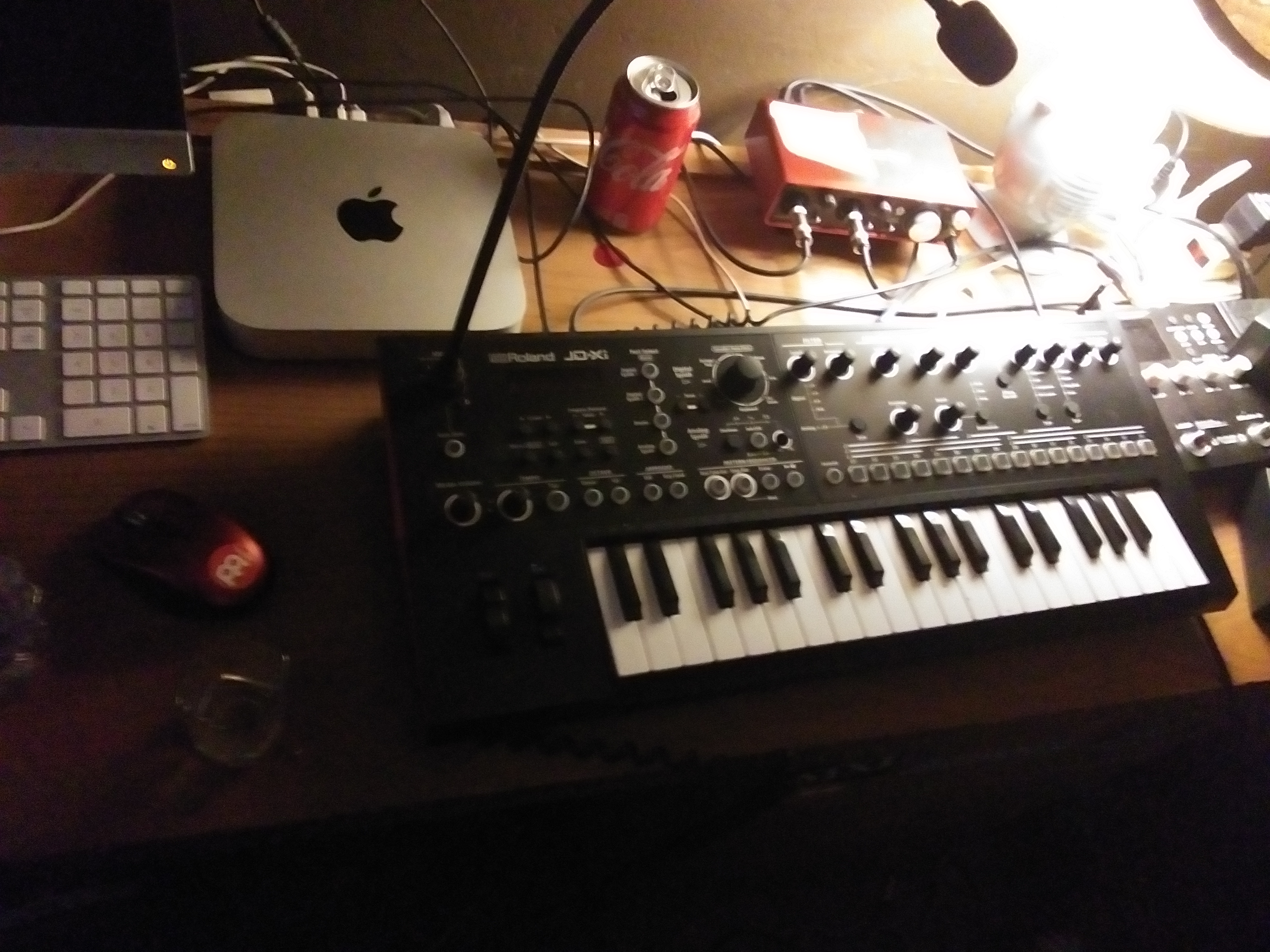 Roland JD-Xi 37-Key Interactive Analog/Digital Crossover Synthesizer customer photo 1