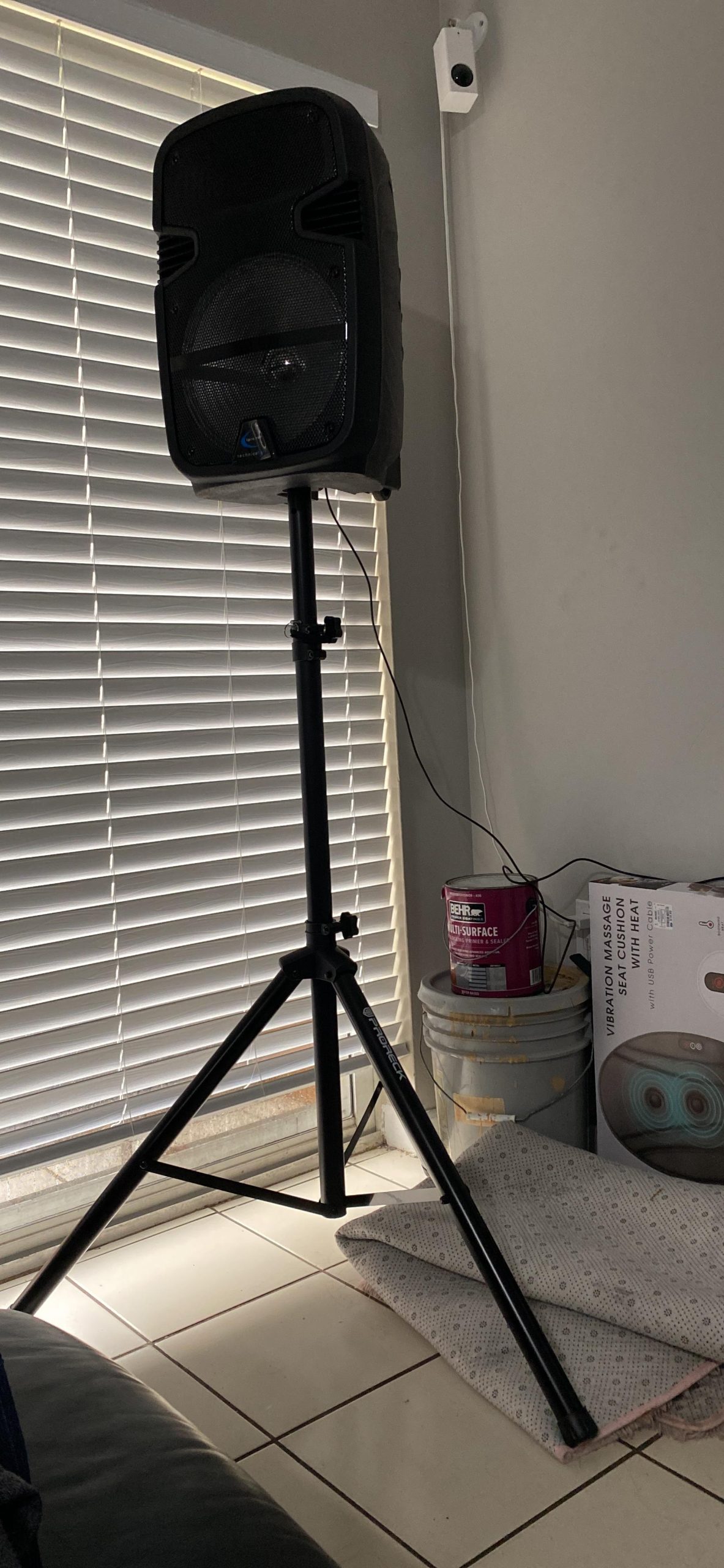 Tripod Speaker Stands Pair for Dj/PA Speaker System Adjustable Height from 4 feet to 6 feet customer photo 2