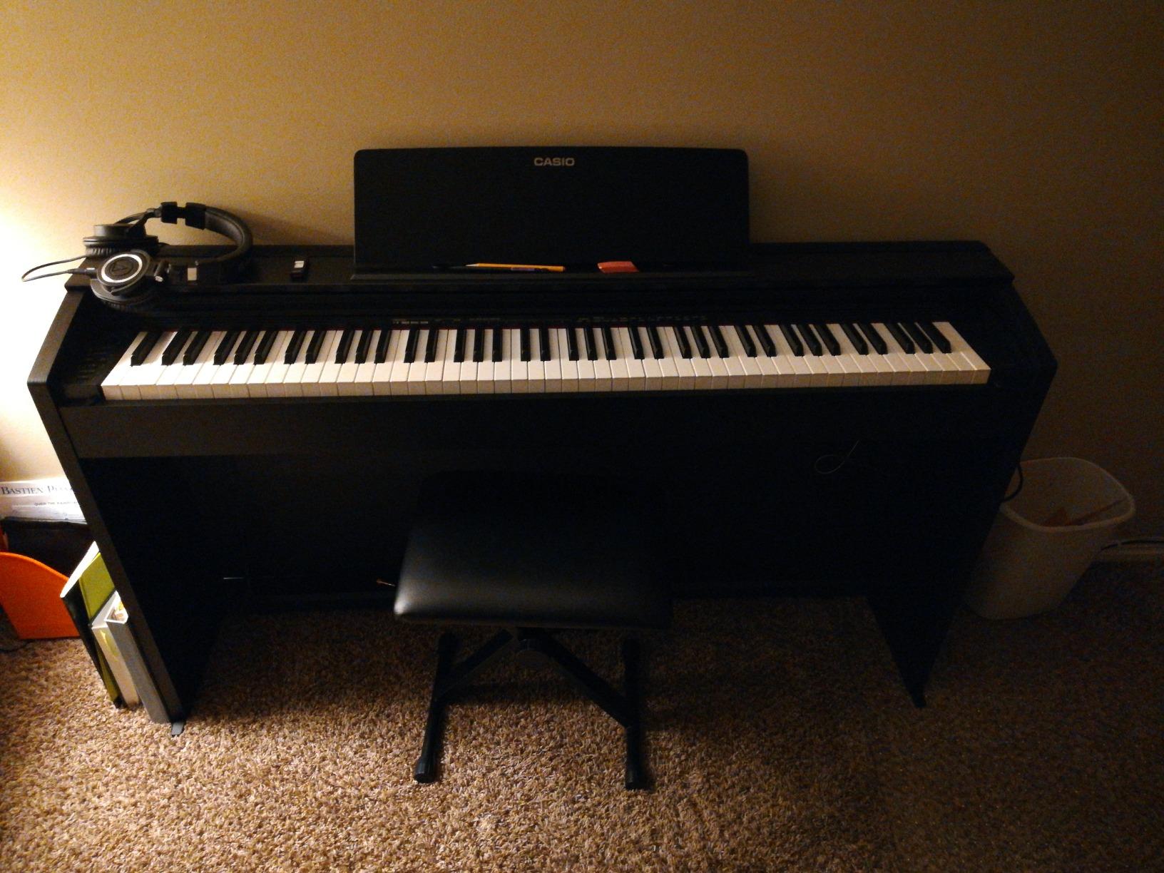Casio Privia PX-870 – 88-Key Weighted Console Digital Piano | Tri-Sensor II Scaled Hammer Action Keys| Elegant Design | Powerful 40W 4-Speaker Sound, Concert Play, USB-MIDI customer photo 1