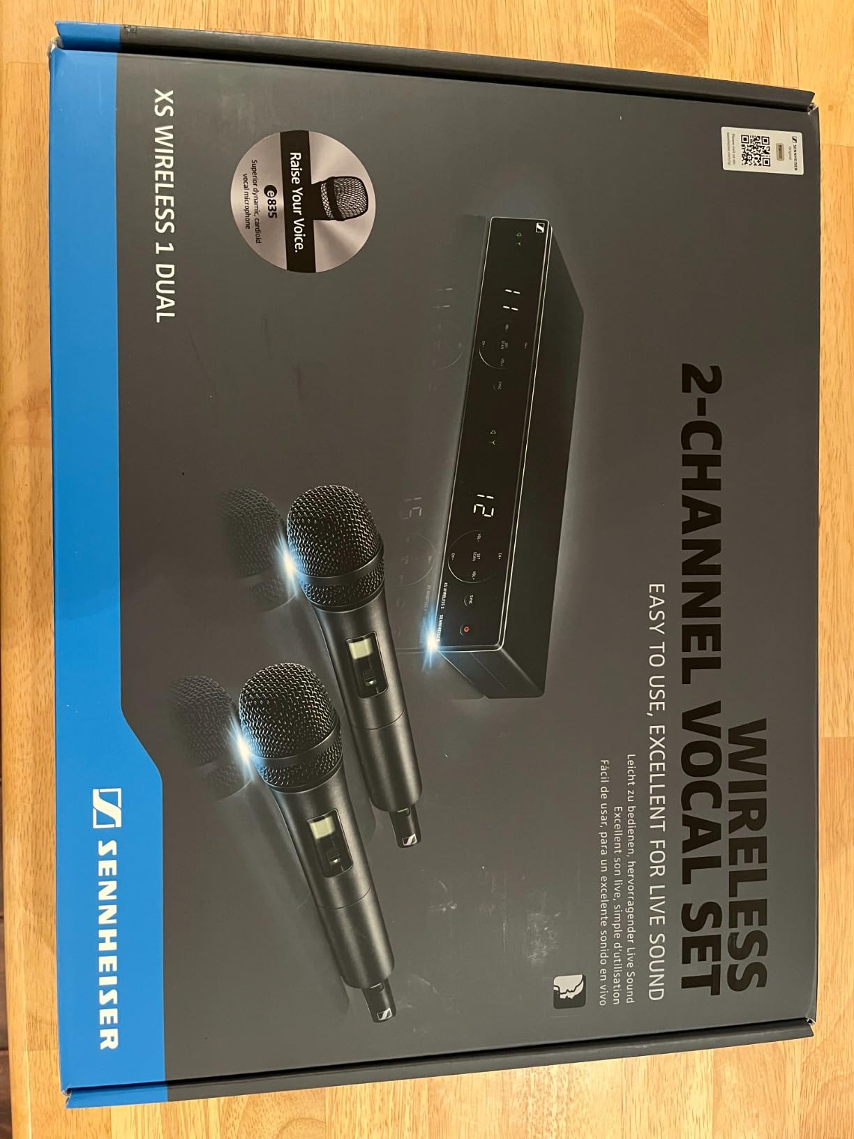 Sennheiser Pro Audio XSW 1-825 DUAL-A Channel Wireless Microphone System, Black customer photo 2