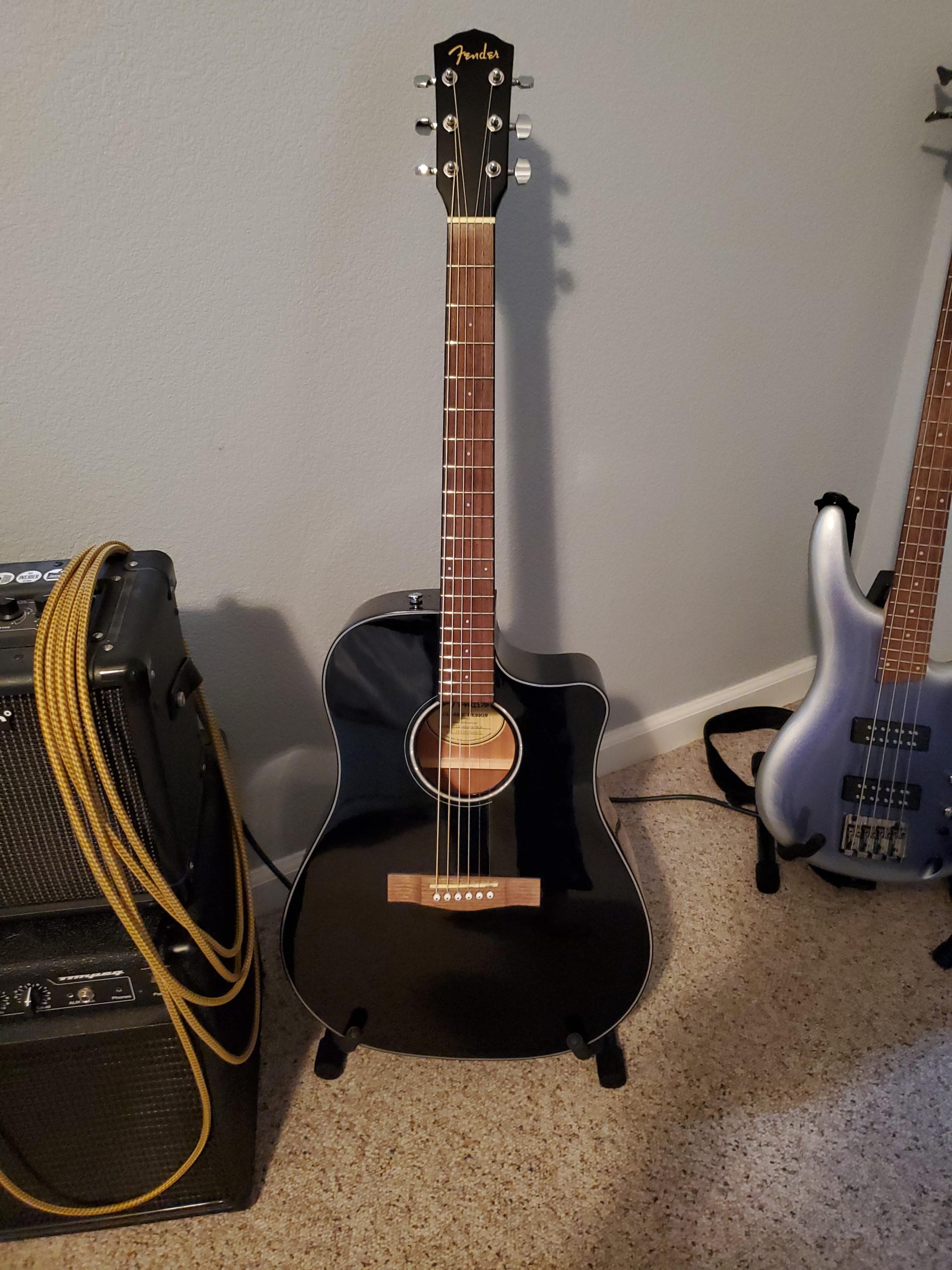 Fender CD-60SCE Dreadnought Cutaway Acoustic Electric Guitar, Fishman Pickup and Preamp System, Black customer photo 1