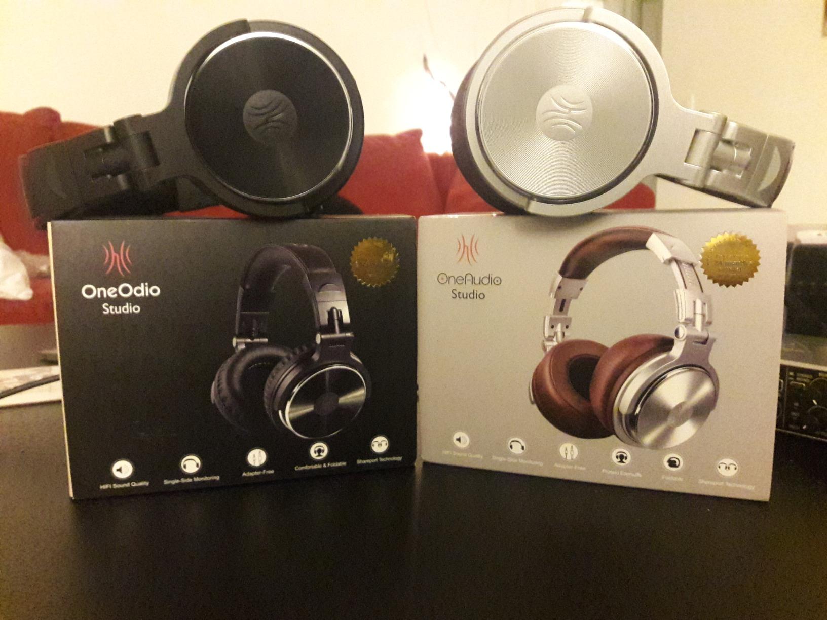 OneOdio Pro-30 Over Ear Headphone, Wired Premium Stereo Sound Headsets with 50mm Driver, Foldable Comfortable Headphones with Protein Earmuffs and Shareport for Recording Monitoring Podcast PC customer photo 2