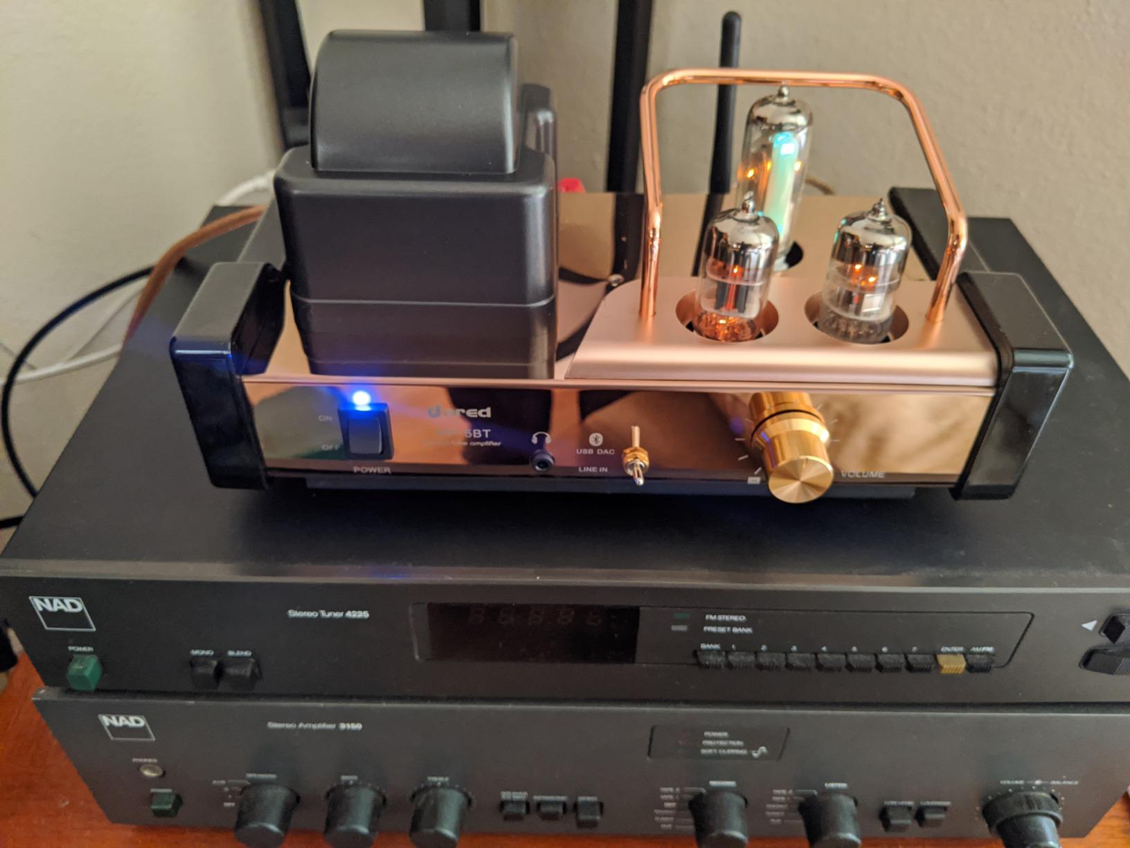 Dared MP-5BT a Stereo Vacuum Tube Integrated Amplifier, Hybrid Amplifier, Bluetooth Connection, USB/DAC Input, Headphone Output, Pre Output, 25Wx2, with Tubes 6N1*1, 6N2*1, 6E2*1, AC110V and AC230V Optional customer photo 1