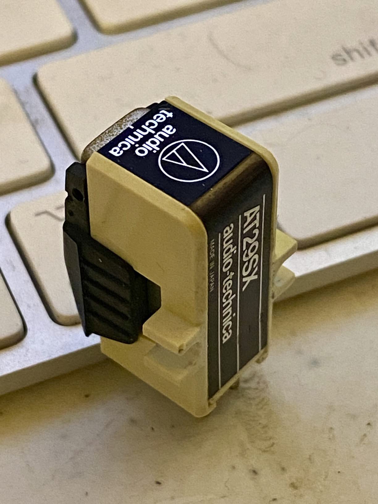 Audio-Technica AT-VM95E Dual Moving Magnet Turntable Cartridge customer photo 1