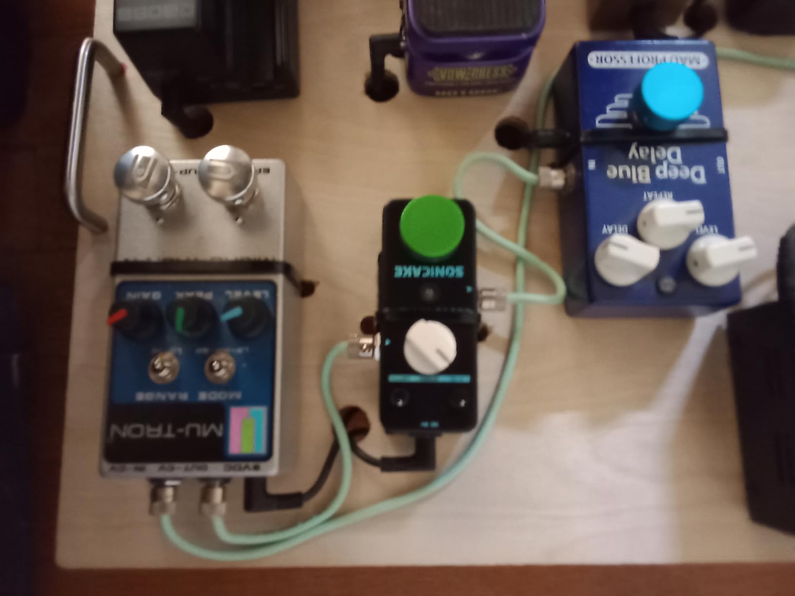 SONICAKE Modulation Pedal Modulation Guitar Pedal Phaser Flanger Chorus Tremolo Vibrato Autowah Guitar Effects Pedal 11 Modes customer photo 1
