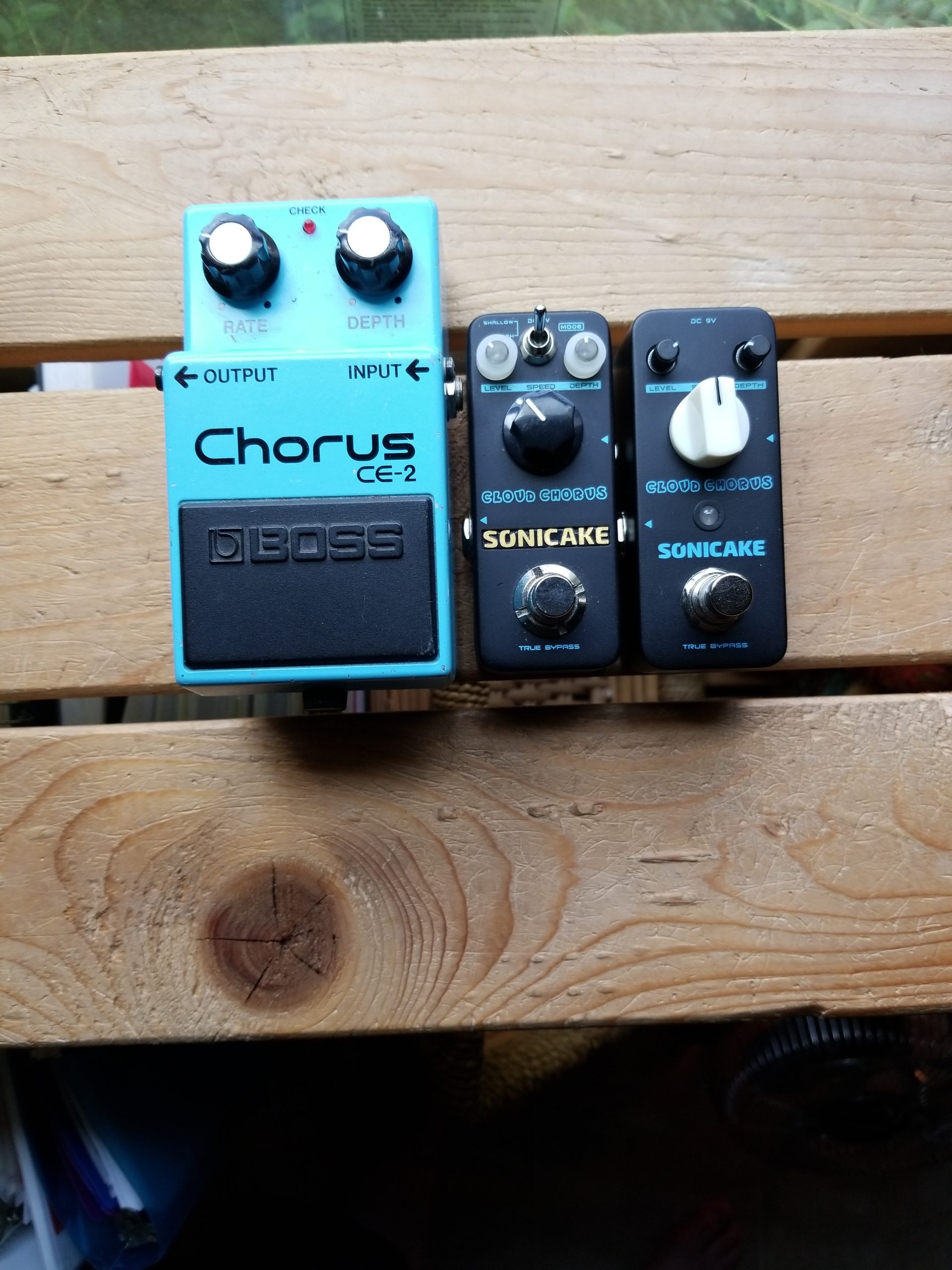 SONICAKE Modulation Pedal Modulation Guitar Pedal Phaser Flanger Chorus Tremolo Vibrato Autowah Guitar Effects Pedal 11 Modes customer photo 2