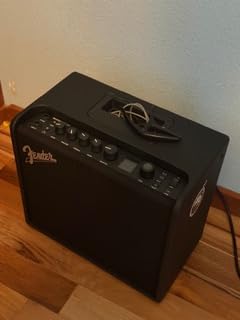 Fender Mustang LT25 Guitar Amplifier, 25-Watt Digital Modeling Combo Amp customer photo 1