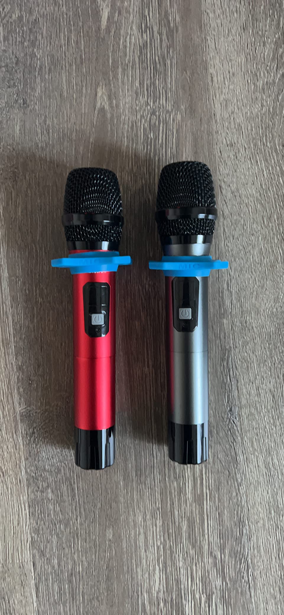Bietrun UHF Wireless Microphone with 1/4'' Plug Rechargeable Receiver, 160 Feet, Professional Metal Dual Handheld Cordless Dynamic Mic System for Karaoke, Wedding, Singing, DJ, Party, Speech, Church customer photo 1
