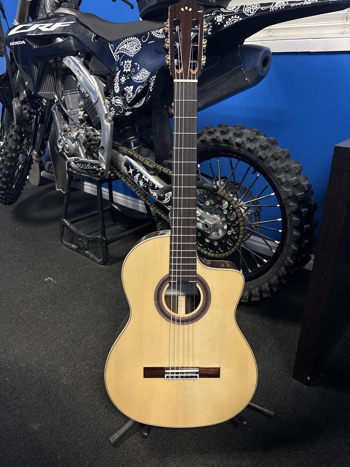Cordoba GK Studio Negra customer photo 1