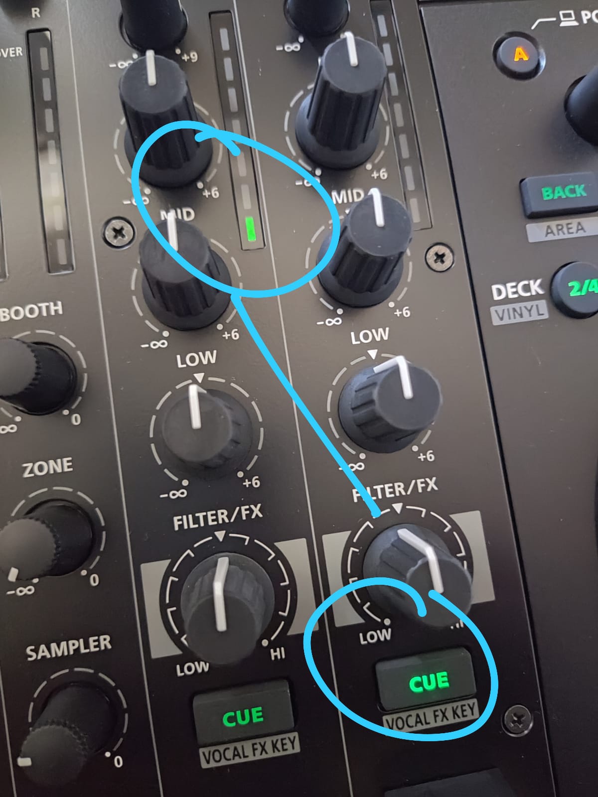 Roland DJ-707M DJ Controller for Live Streamers and Content Creators - Serato-Ready 4-Channel Controller, 4 Mic Preamps with EQ and Effects, 24-Bit/48kHz USB Interface customer photo 2