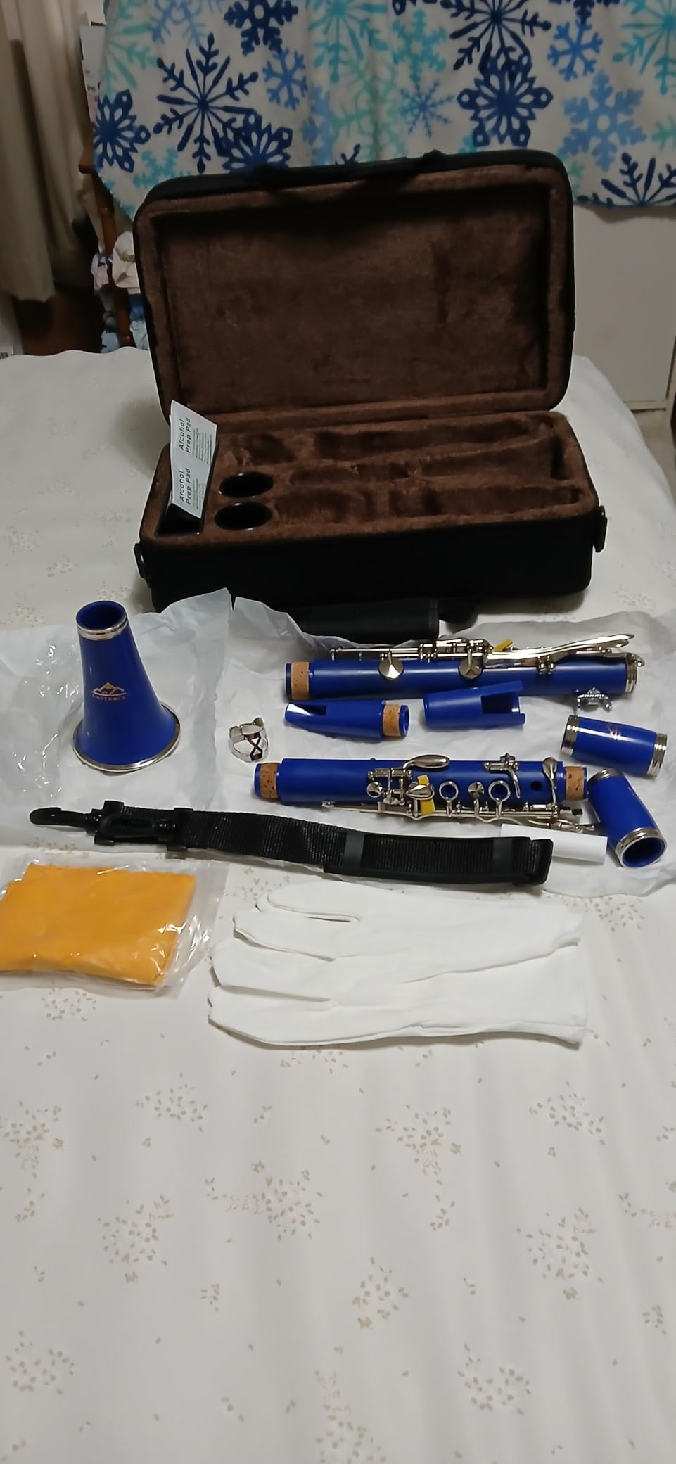 EASTROCK Bb Flat Clarinet - Nickel Keys, Blue, Beginner with Hard Case and Cleaning Kit customer photo 1