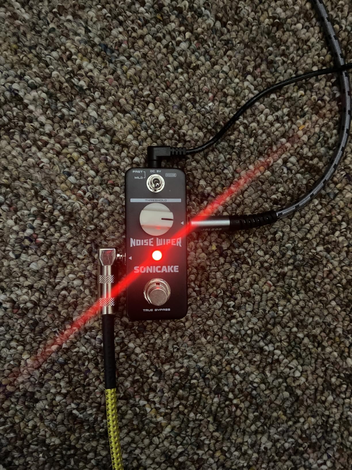SONICAKE Noise Gate Effects Pedal Guitar Pedal Suppressor Noise Wiper Guitar Effects Pedal 2 Modes True Bypass customer photo 1
