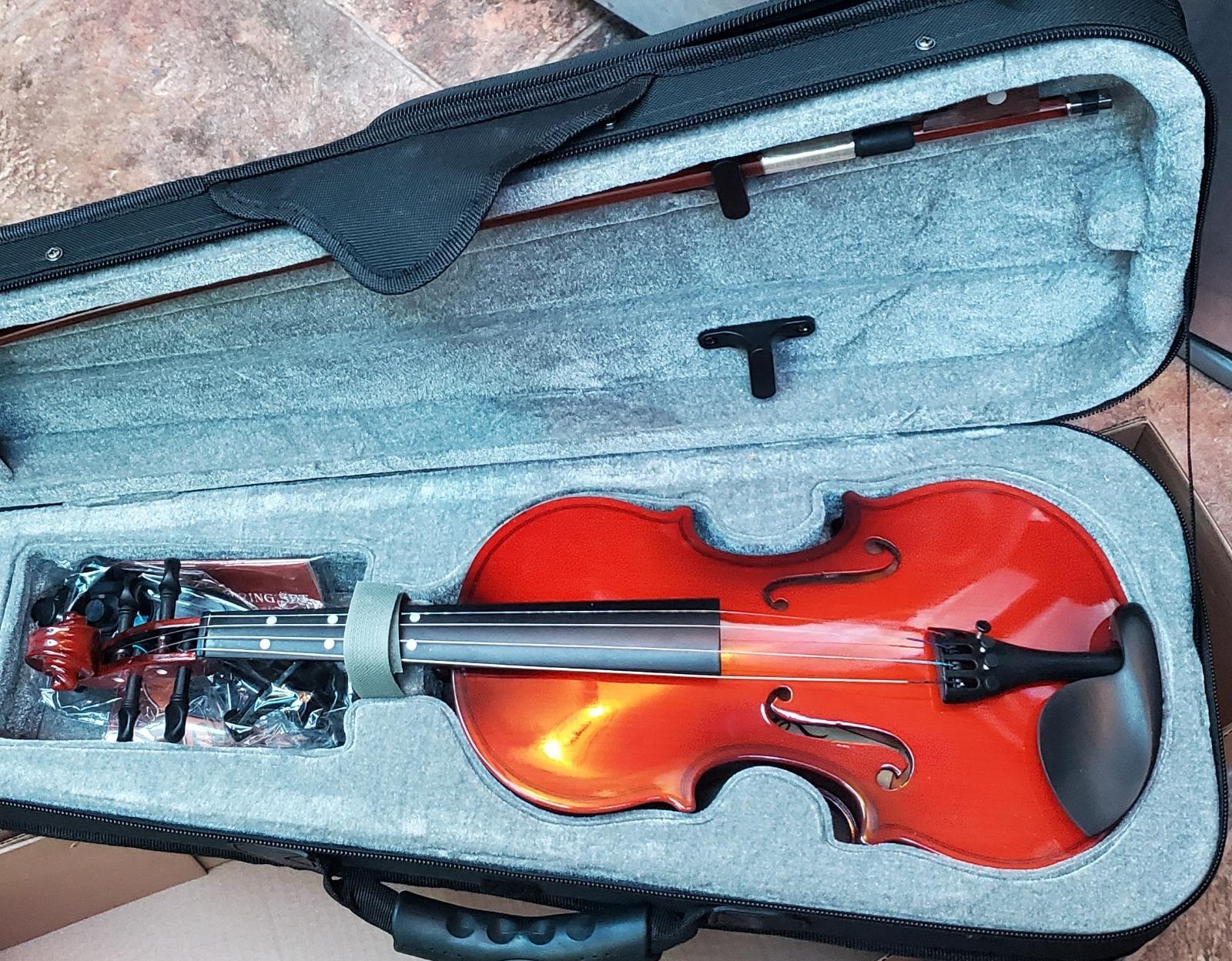 Eastar 1/2 Violin Set for Beginners, Half Size Fiddle with Hard Case, Rosin, Shoulder Rest, Bow, and Extra Strings (Imprinted Finger Guide on Fingerboard), EVA-2 customer photo 1