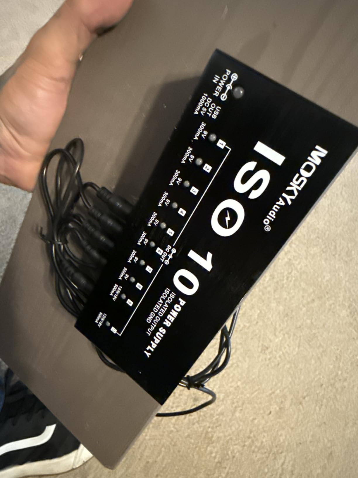Mosky Guitar Pedal Power Supply 10 Isolated DC Output, 9V 12V 18V 300mA 500mA Effect Pedal Boards Power Supply with USB Port, Short Circuit Overcurrent Protection customer photo 1