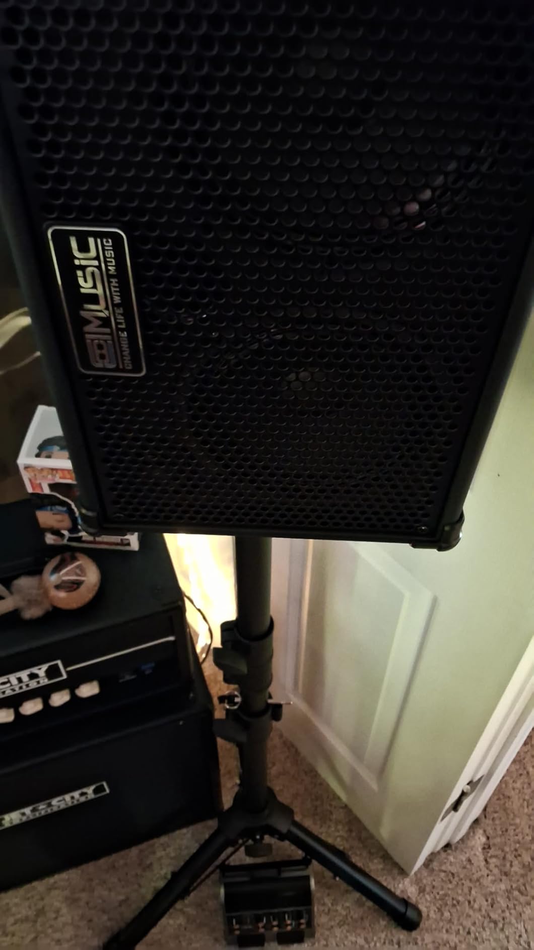 Coolmusic BP40D Powered Acoustic Guitar Amplifier - Portable Bluetooth Speaker 80W W/Battery with Reverb Chorus Delay Effect, 6 Inputs, 3 Band EQ customer photo 2
