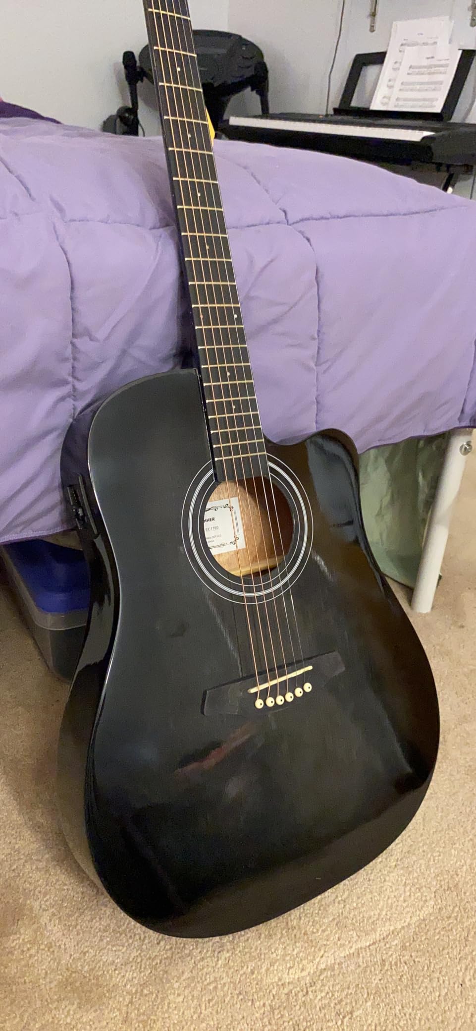 Donner Acoustic Electric Guitar Full Size Kit for Beginner Intermediate with Amplifier Capo Pick Tuner Strings Strap - 41 Inch customer photo 1