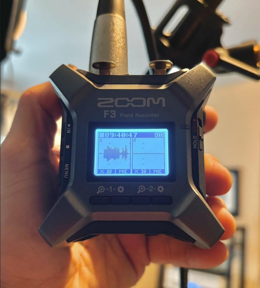 Zoom F3 Professional Field Recorder for Filmmakers & Musicians with 2 Locking XLR/TRS Inputs, Pro Quality Preamps, 32-Bit Float, Dual AD Converters, Battery Power, and Wireless Control customer photo 2