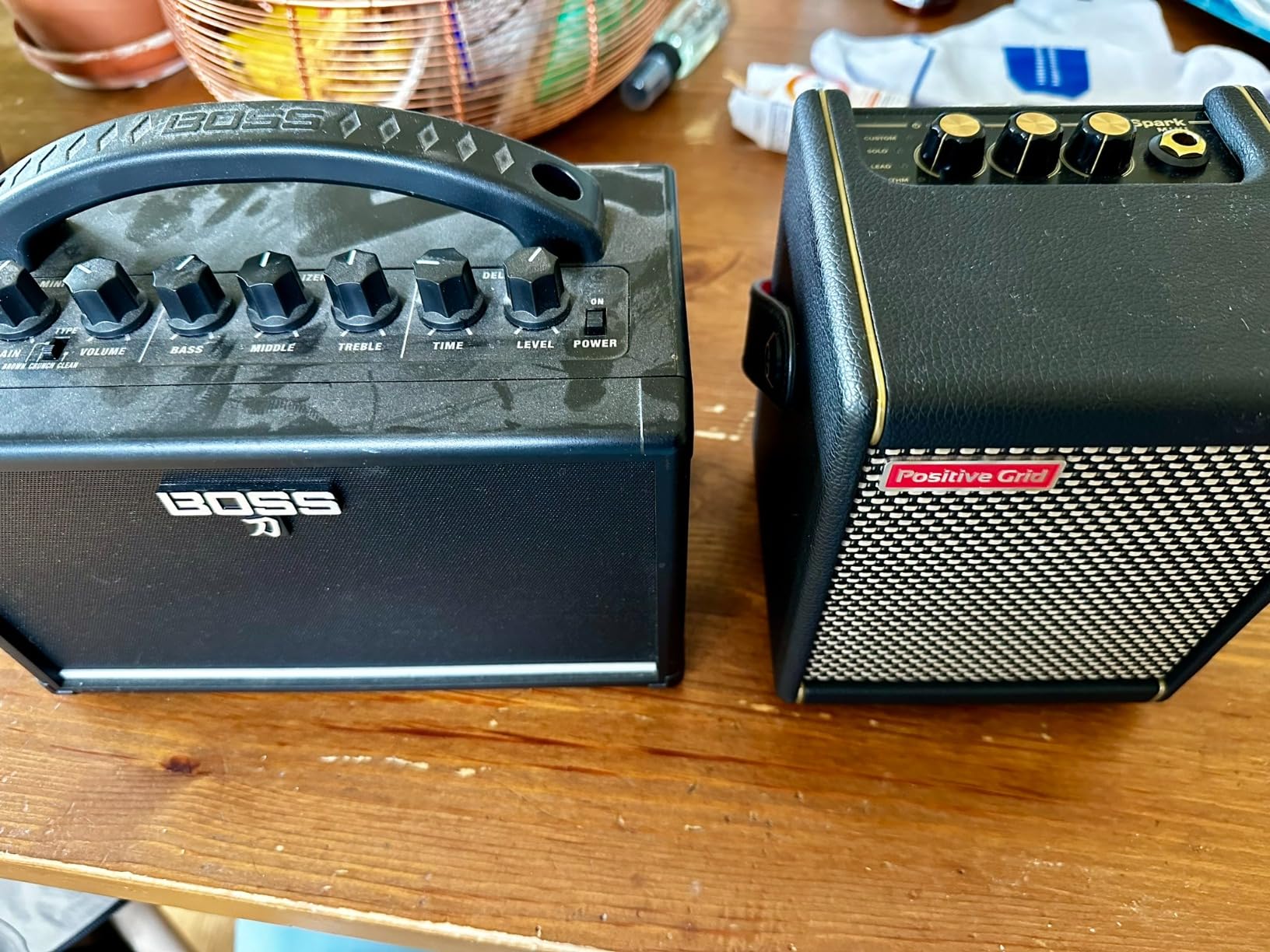 Positive Grid Spark MINI 10W Portable Smart Guitar Amp & Speaker (Black) customer photo 1