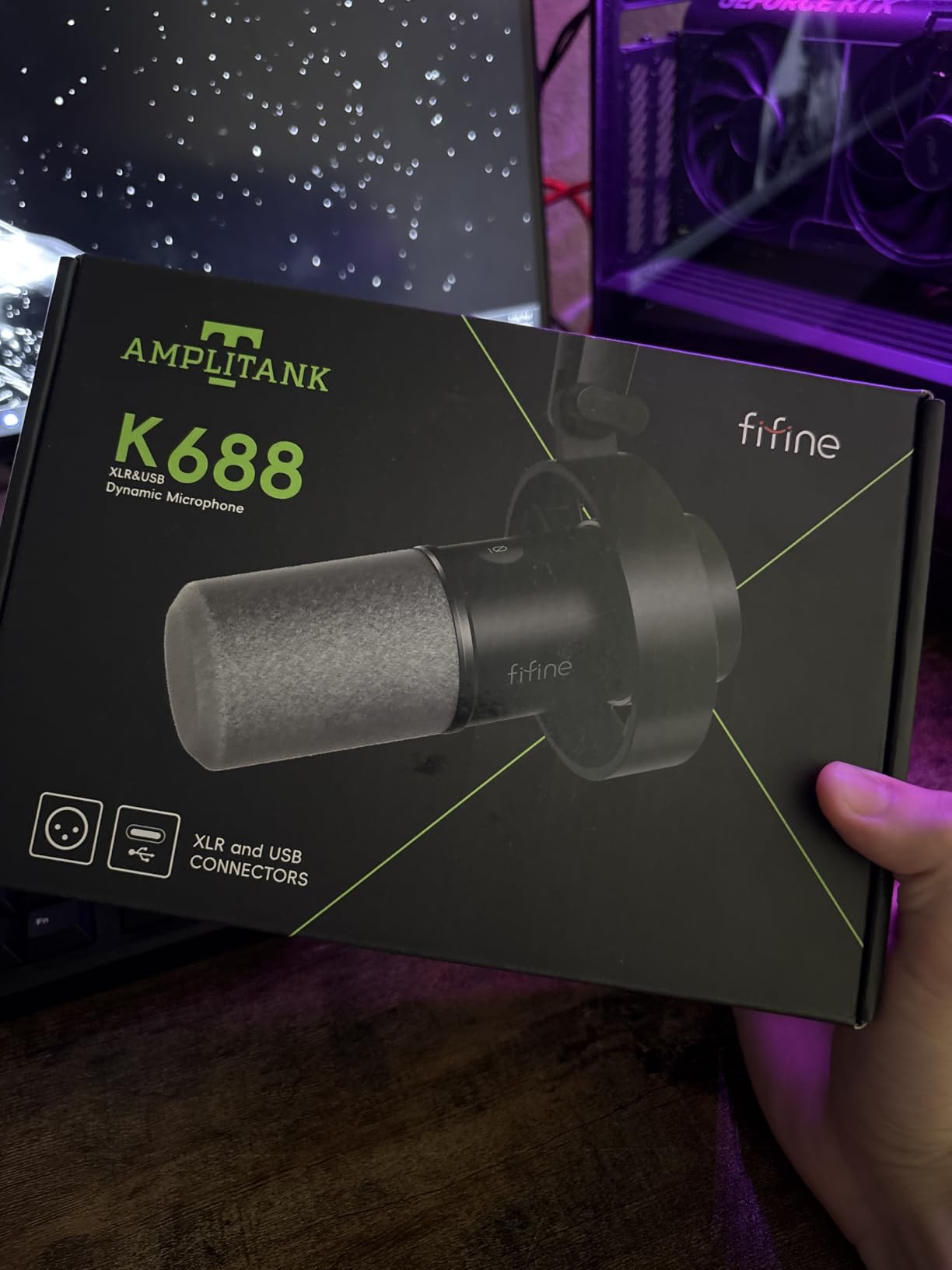 FIFINE AmpliTank K688 XLR/USB Dynamic Microphone customer photo 1