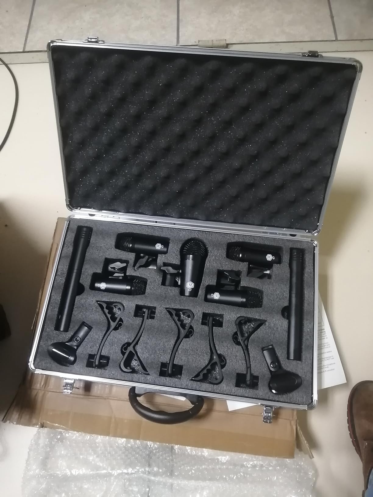 W IN-MIX G7 7-Piece Drum Mic Kit - All-Metal Construction with XLR Outputs, Dynamic Mics for Kick, Snare, Toms & Condenser Overheads for Studio Recording & Live Performance customer photo 1