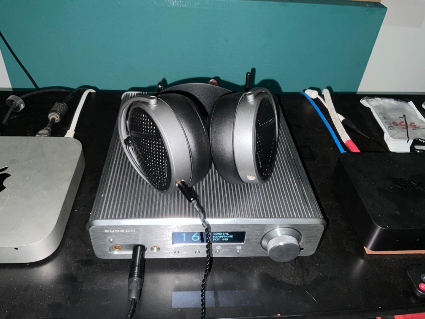 Audeze MM-100 Over Ear Open Back Planar Magnetic Headphones - Wired (Black) customer photo 2