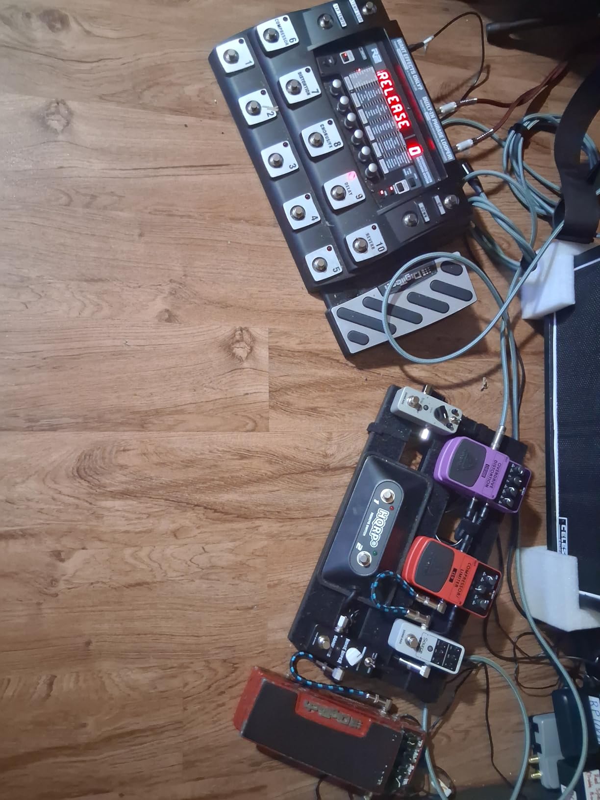 STRICH Guitar Pedal Board Aluminum Alloy 1.98lb Super Light Effect Pedalboard 18 x 12.5 with Carry Bag (STANDARD 18 Angled) customer photo 1