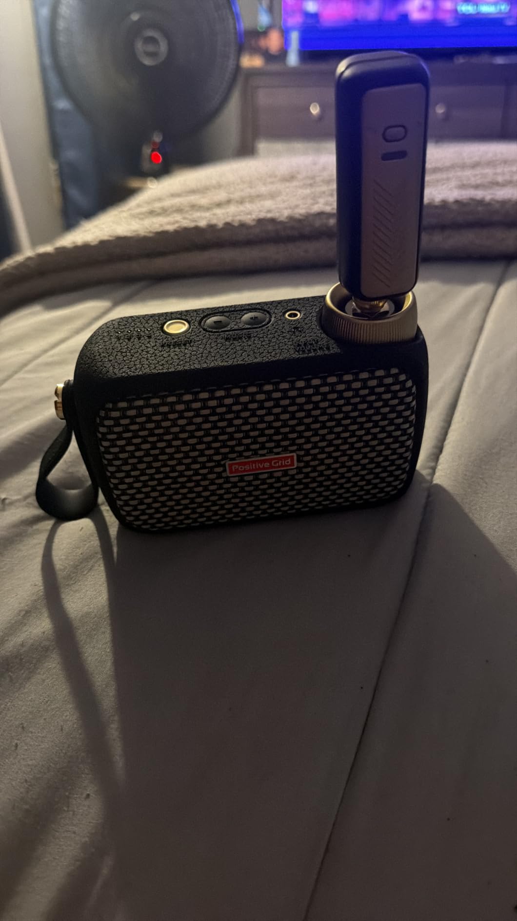 Positive Grid Spark GO 5W Ultra-Portable Smart Guitar Amp & Speaker | Ultra-portable amp & Bluetooth speaker in one. 33 amps, 43 effects, 100k+ tones, Spark AI, Smart Jam, up to 8-hr battery customer photo 2