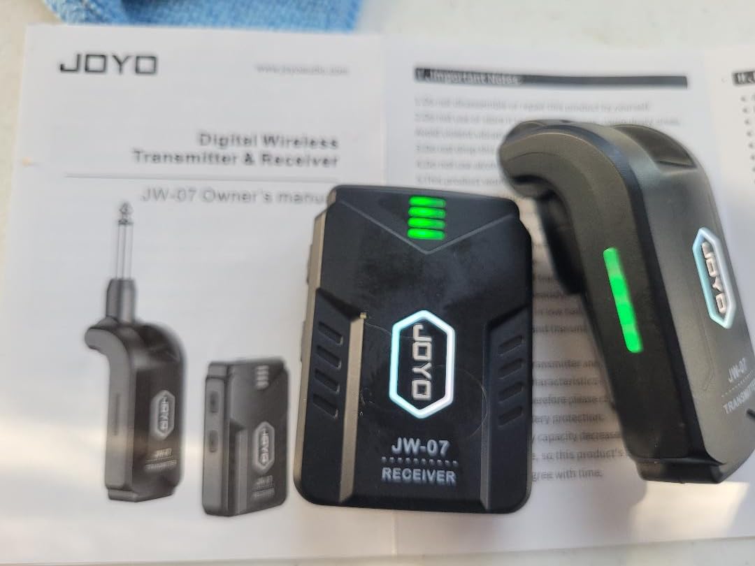 JOYO Wireless in Ear Monitor System 2.4G Wireless IEM System with Transmitter Clip on Receiver Automatic Pairing in-Ear Monitoring for Studio,Guitar,DJ,Live Performance (JW-07) customer photo 2