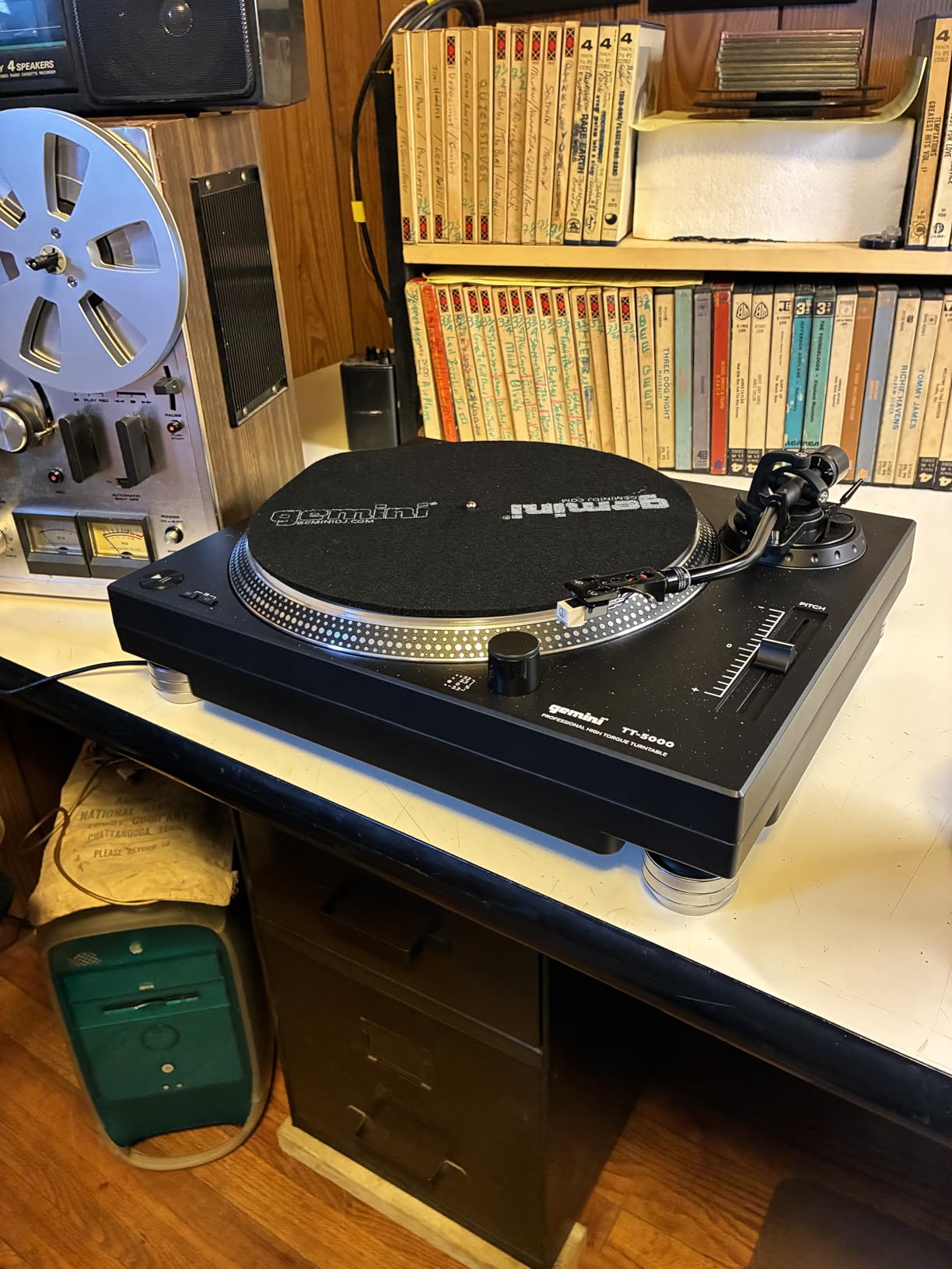 Gemini Direct-Drive Turntable, 3-Speed, USB Recording & Preamp (TT-5000) customer photo 2