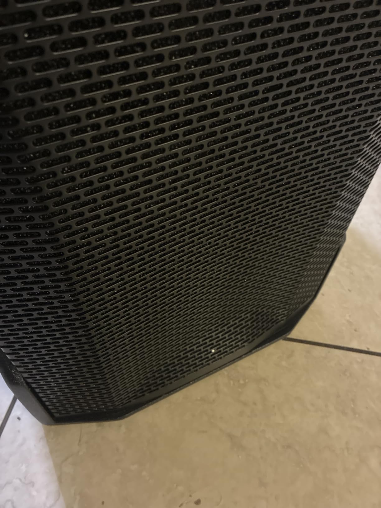 Rockville TITAN COLUMN 12 Powered Array System, 12