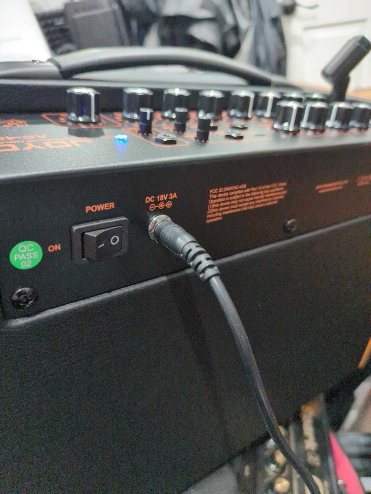 JOYO 40W Acoustic Guitar Amp Portable Stereo Amplifier with Bluetooth and Battery Powered, Reverb/Delay/Chorus, Mic Input, USB-C Recording for Outdoor Busking & Live Performance (AC-40S) customer photo 1