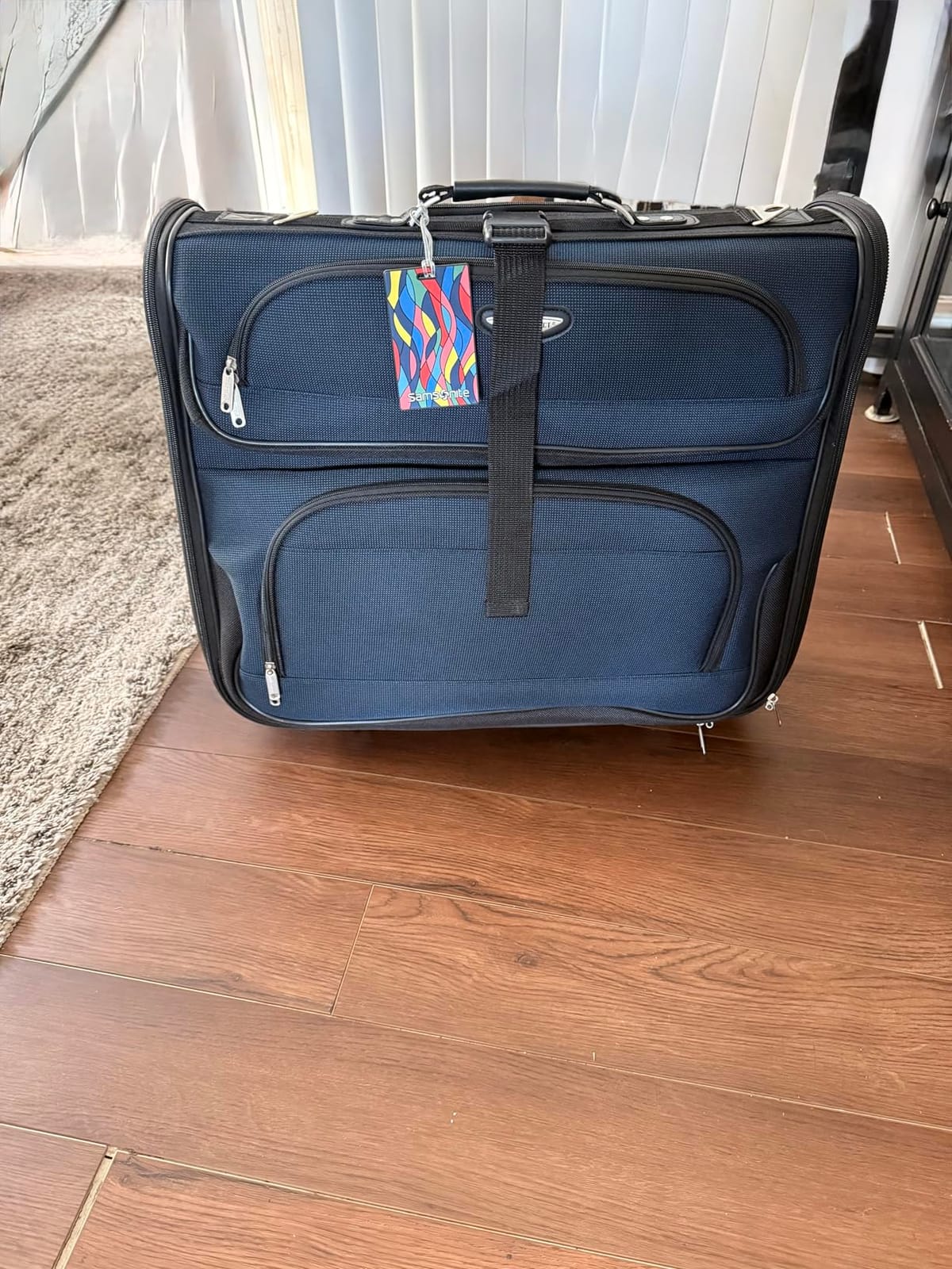 Travel Select Amsterdam Business Rolling Garment Bag, Softside Expandable Rolling 2-Wheeled Suit Carrier, Gray, One Size customer photo 2