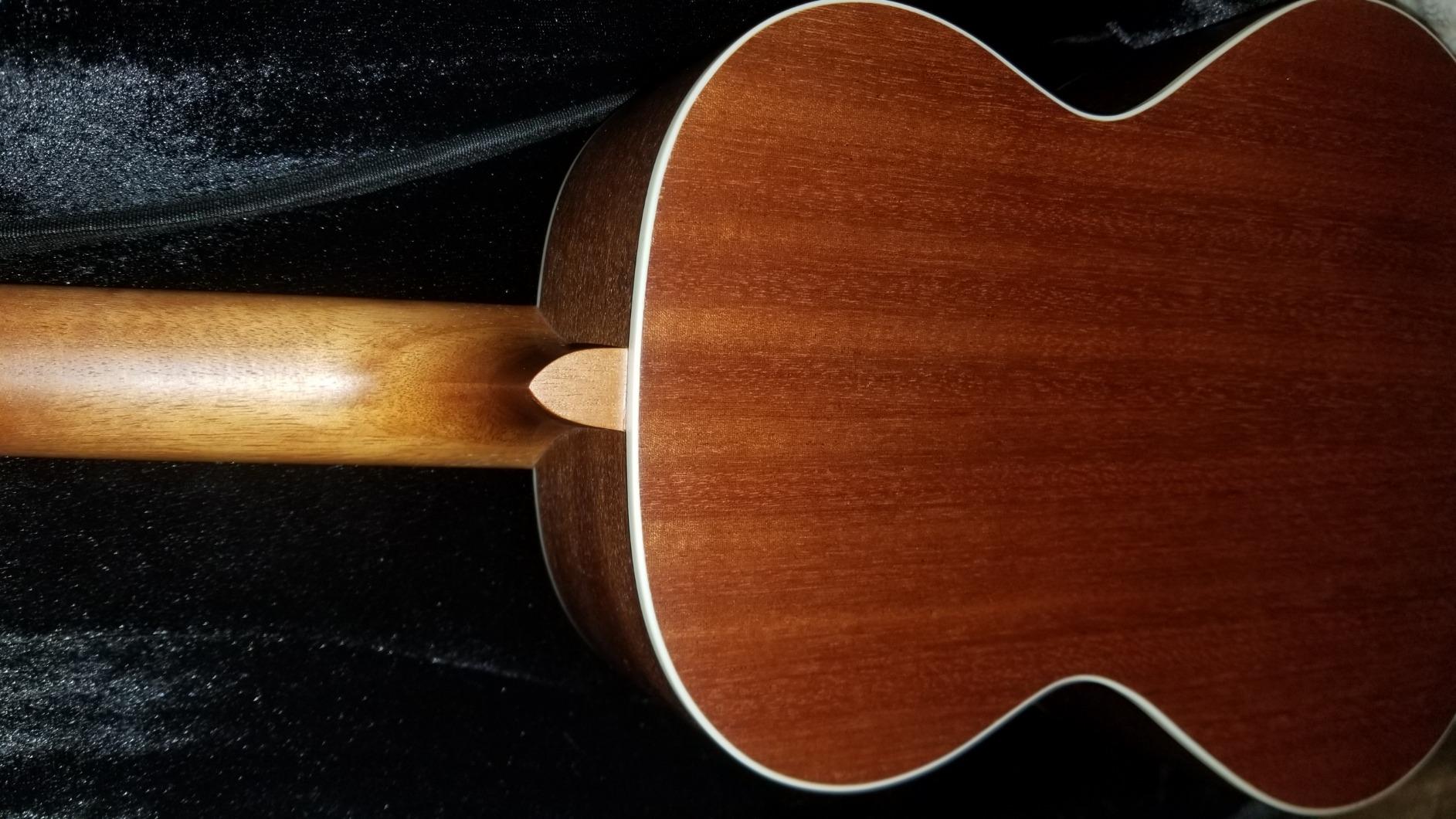 Kala KA-CE Satin Mahogany Concert Acoustic-Electric Ukulele customer photo 1