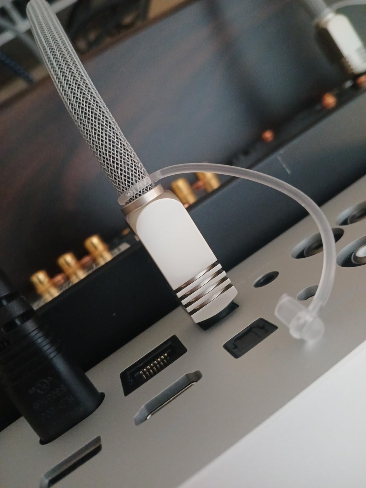 Premium S/PDIF (Toslink) Digital Optical Audio Cable - Silver - 6ft | Heavy Duty Mesh Jacket, Metal Connector Heads, For Play Station, Xbox one, Home theater & More customer photo 2