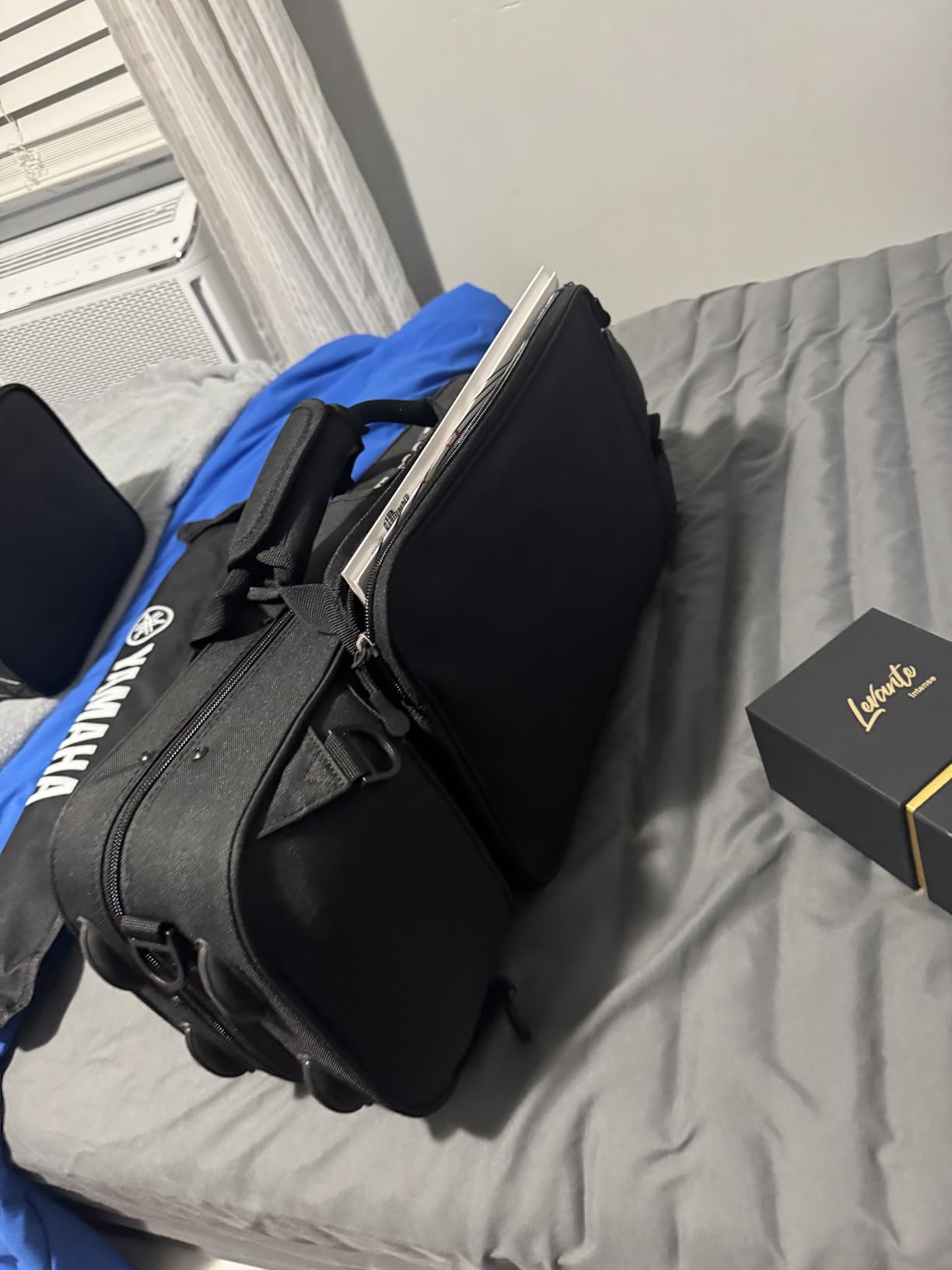Protec Contoured MAX Trumpet Case with Sheet Music Pocket, Black (MX301CT) customer photo 2