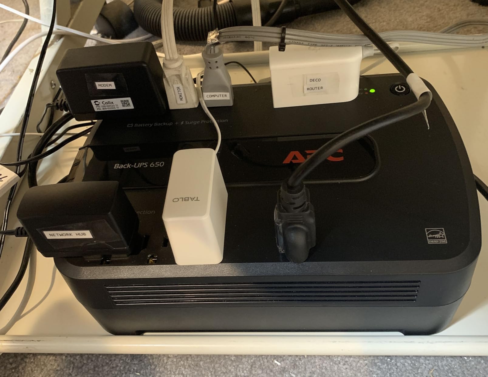 APC UPS 650VA/390W Battery Backup & Surge Protector for PC, NAS | BE650G1 | UPS battery backup for Office Electronics. Surge protection (+RJ45 e-net), 29-min runtime, ENERGY STAR cert. 3-yr warranty customer photo 2