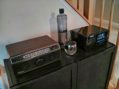 Sangean WR-12BT AM/FM/Bluetooth/AUX-In Stereo Analog Wooden Cabinet Radio (Dark Walnut) customer photo 2