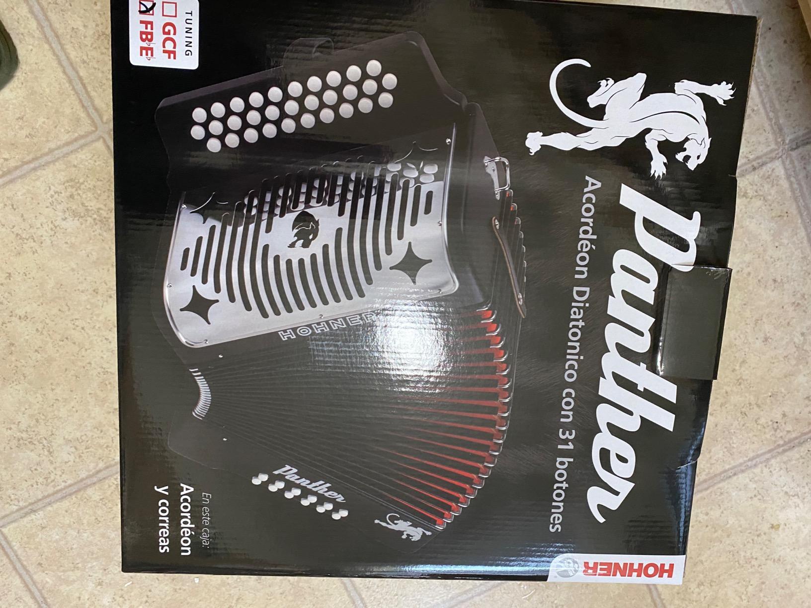HOHNER Accordion Panther 3100FB, F-Key customer photo 1