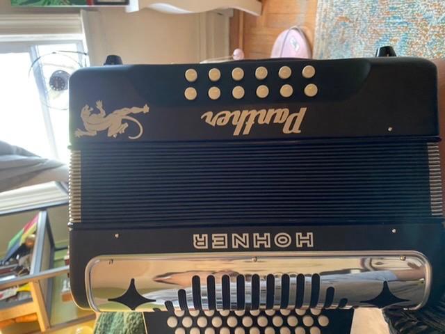 HOHNER Accordion Panther 3100FB, F-Key customer photo 2