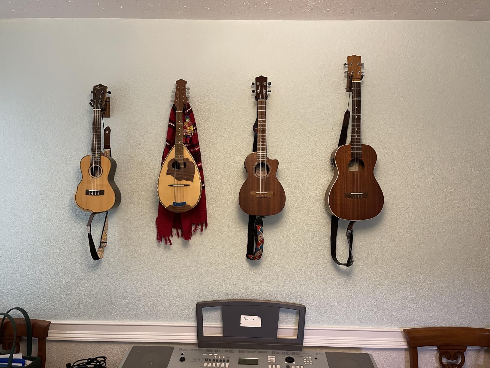 String Swing Ukulele Wall Mount Stand for Mandolin Ukelele Concert Pineapple Soprano Tenor and Baritone - Black Walnut Hardwood CC01UK-BW customer photo 1