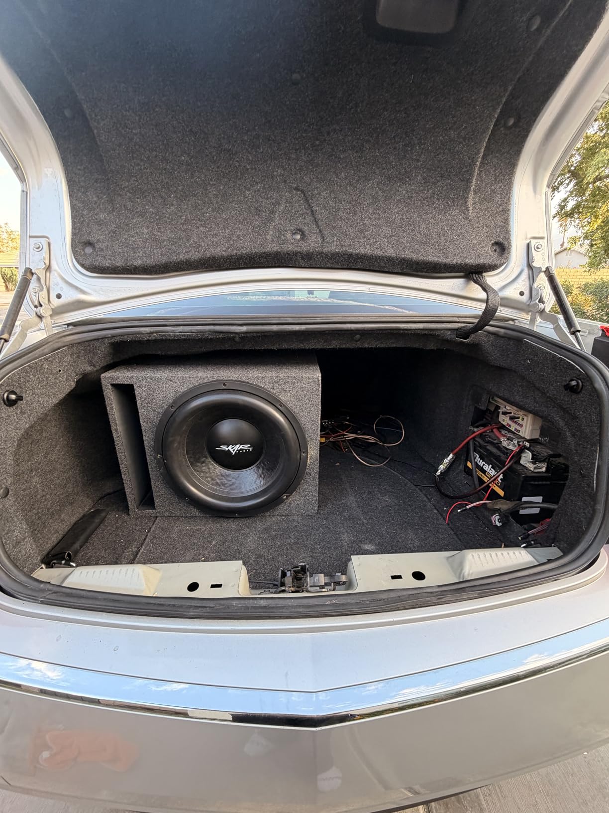 QPower 15 Inch Heavy-Duty Single Vented Carpet Covered Durable Car Audio Vehicle Subwoofer Enclosure Woofer Box, Charcoal Gray customer photo 1