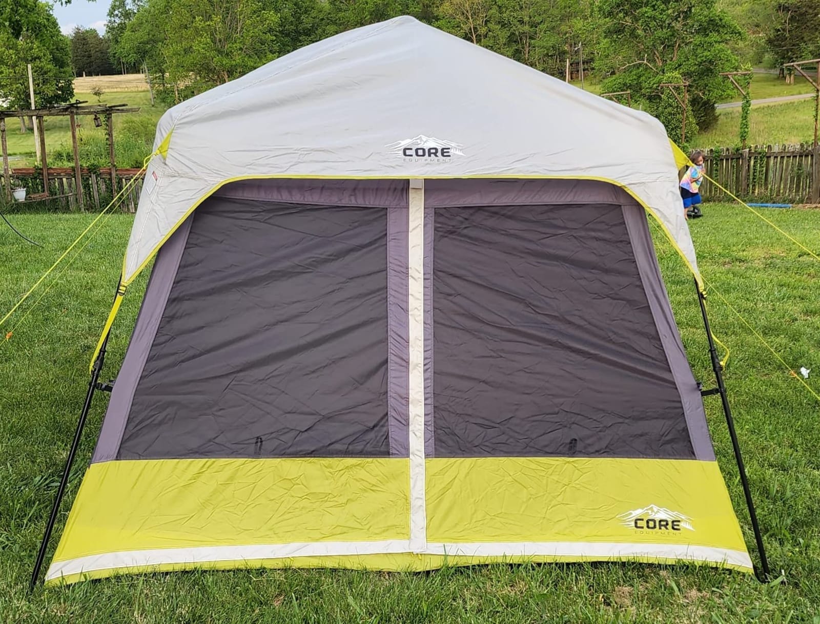 Core 9 Person Instant Cabin Tent - 14' x 9', Green (40008) customer photo 1