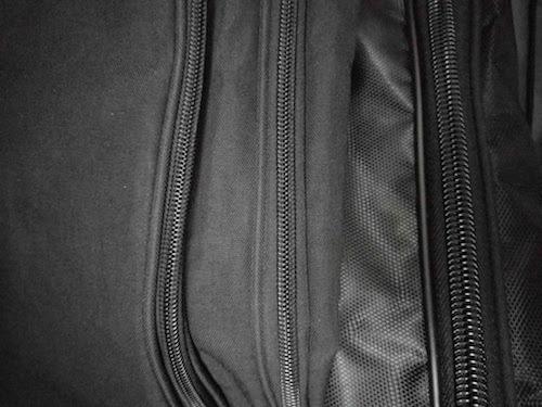 ZEGUR Premium Suit Garment Bag Carry On, Hangs 4 Suits | Travel and Business Bag with Shoulder Strap and Laptop Compartment (Black) customer photo 2