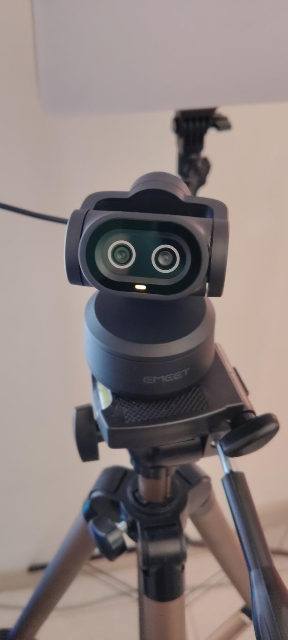 EMEET PIXY Dual-Camera AI-Powered PTZ Camera 4K, AI Tracking customer photo 2