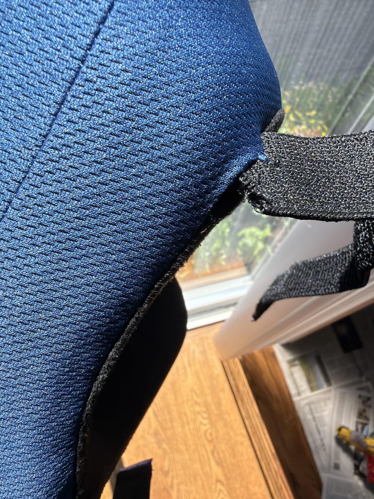 Cabeau Evolution S3 Airplane Travel Pillow for Long Flights - Supportive Memory Foam Body Positioner with Seat Straps to Secure Your Head and Neck and Provides 360 Support (Jet Black) customer photo 1